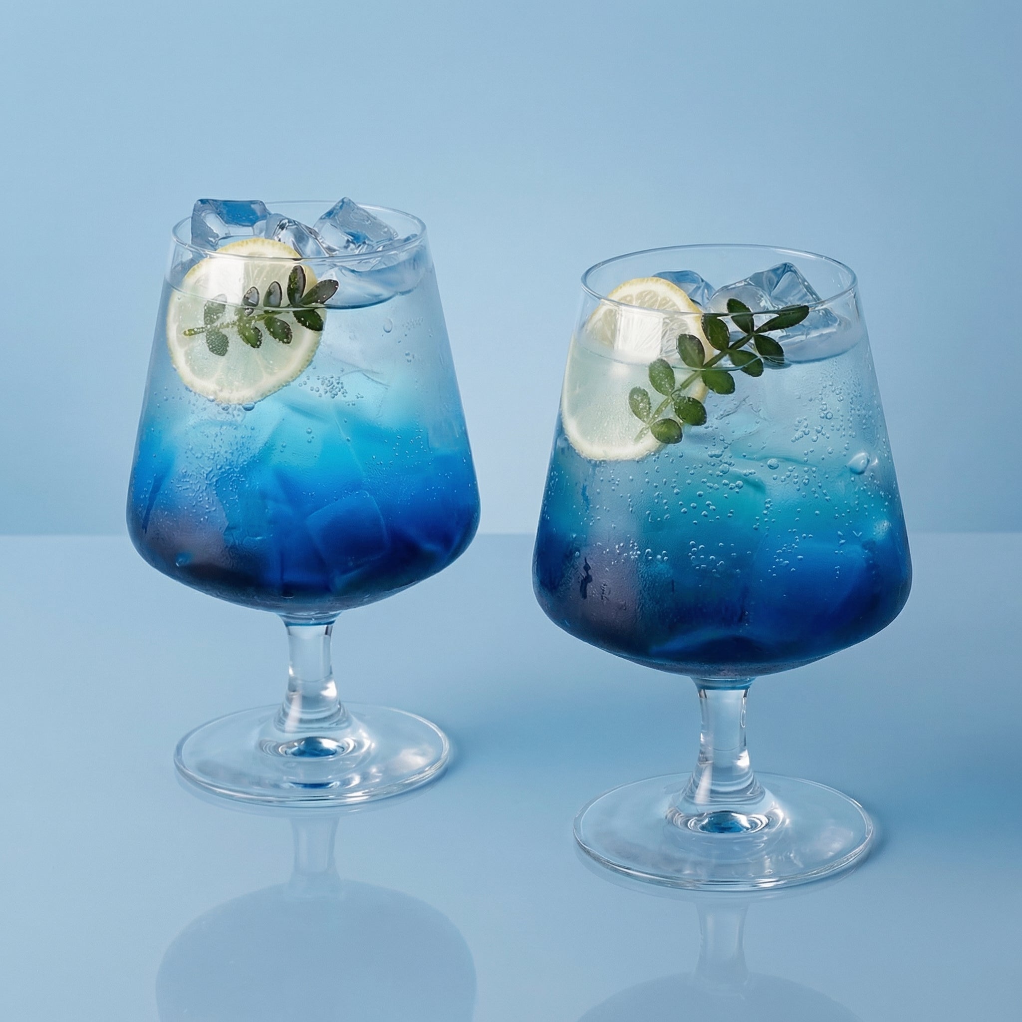 420ml Blue Gradient Stemmed Glass Cup